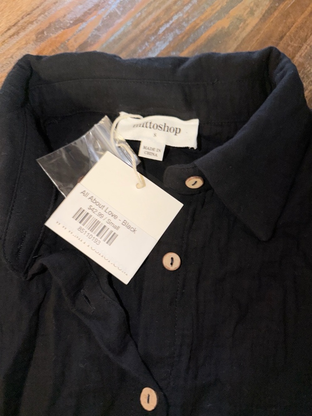 Mittoshop Black Button-Front Women's Shirt